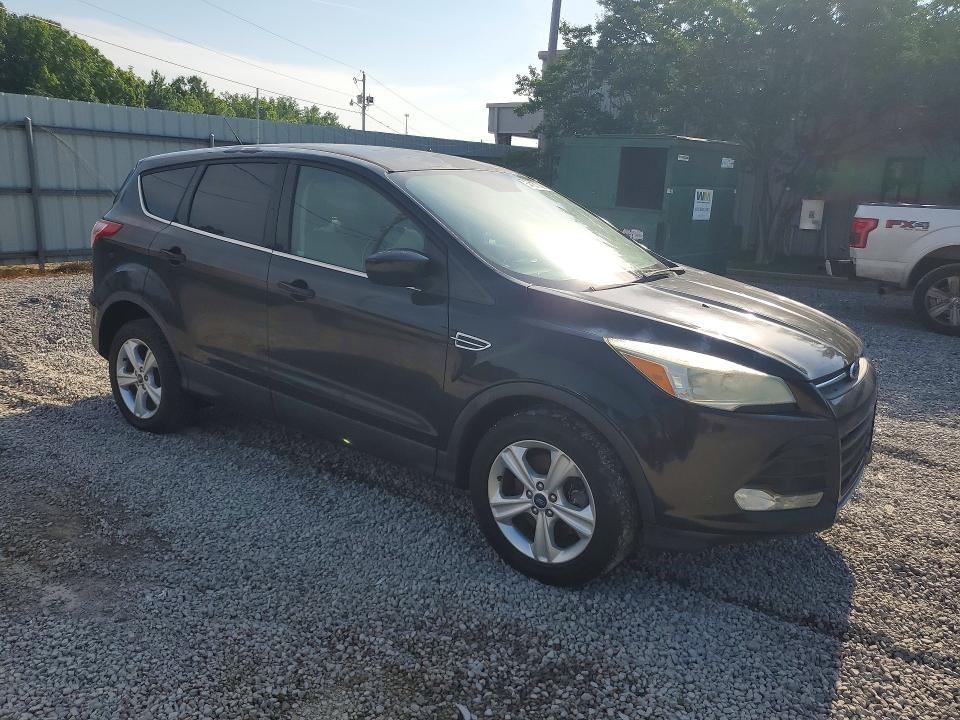 2015 Ford Escape მანქანა იყიდება აუქციონზე, vin: 1FMCU9G9XFUA83217, აუქციონის ნომერი: 54181086