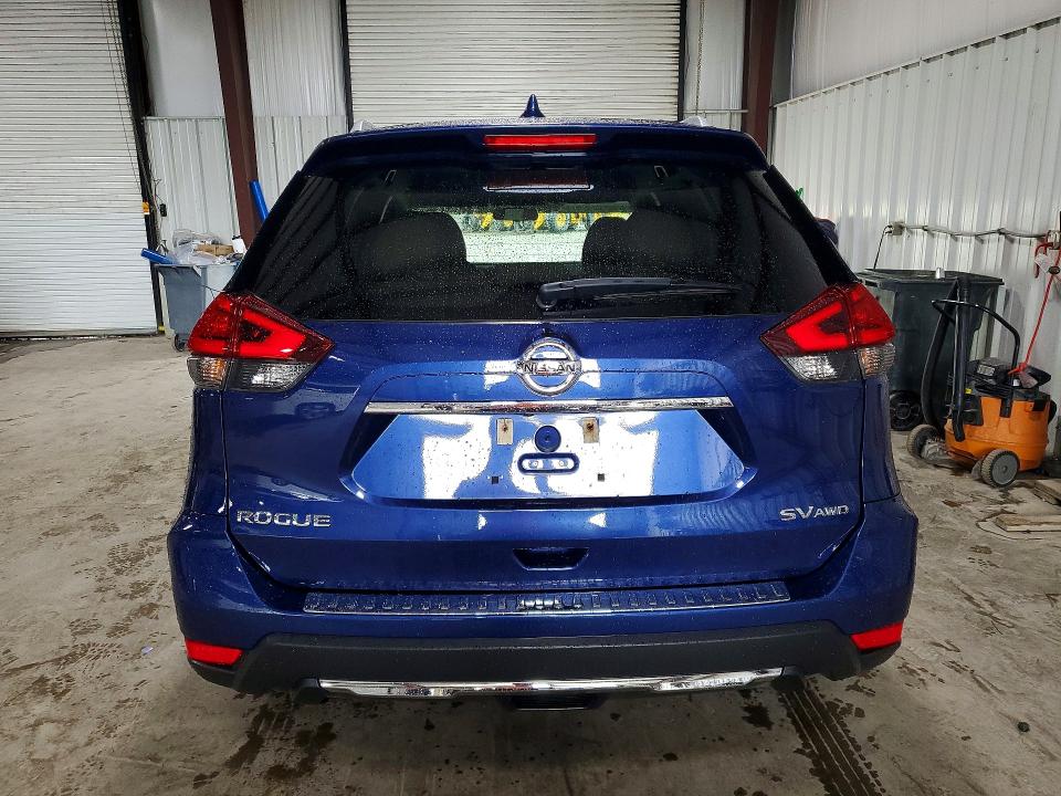 57555606 :رقم المزاد ، 5N1AT2MV3HC811990 vin ، 2017 Nissan Rogue مزاد بيع