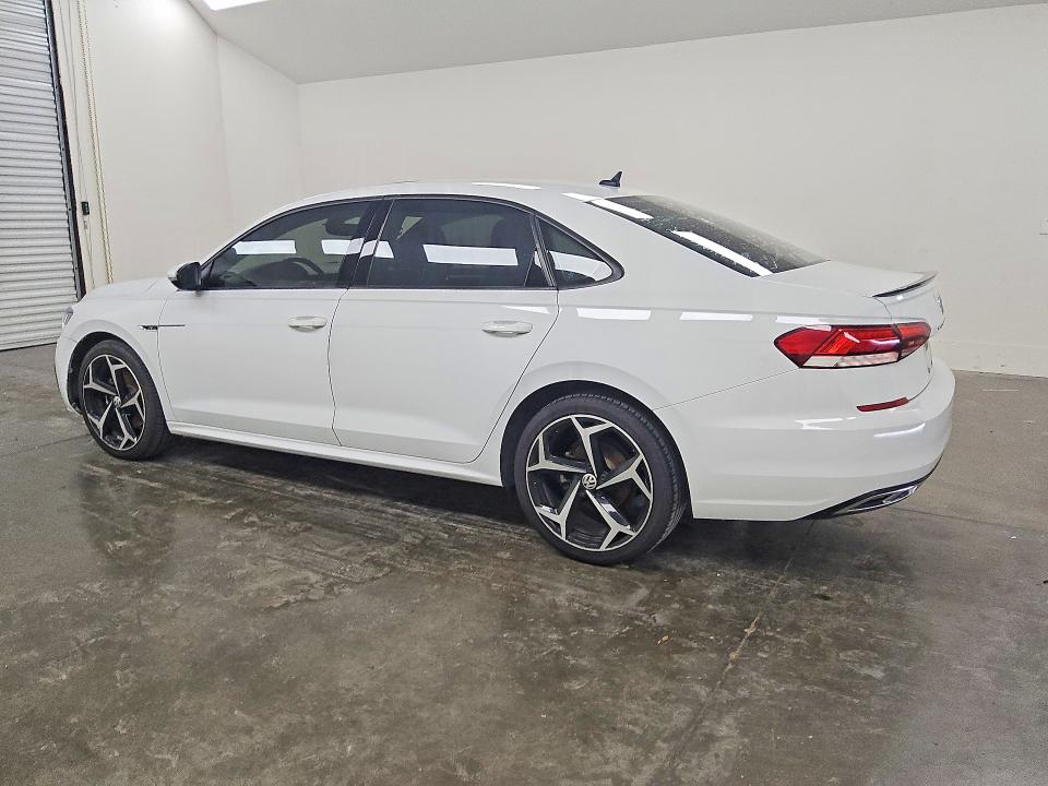2021 Volkswagen Passat მანქანა იყიდება აუქციონზე, vin: 1VWMA7A38MC012009, აუქციონის ნომერი: 57321896