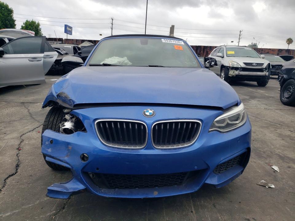 2015 Bmw M235i მანქანა იყიდება აუქციონზე, vin: WBA1M1C58FV393521, აუქციონის ნომერი: 59367036