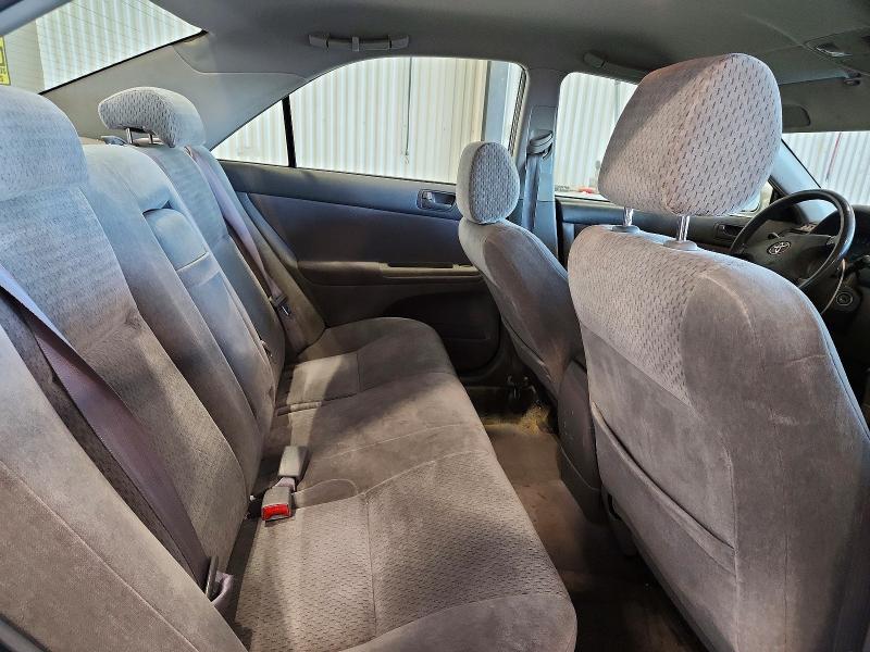 56932456 :رقم المزاد ، JTDBE32K820045555 vin ، 2002 Toyota Camry مزاد بيع