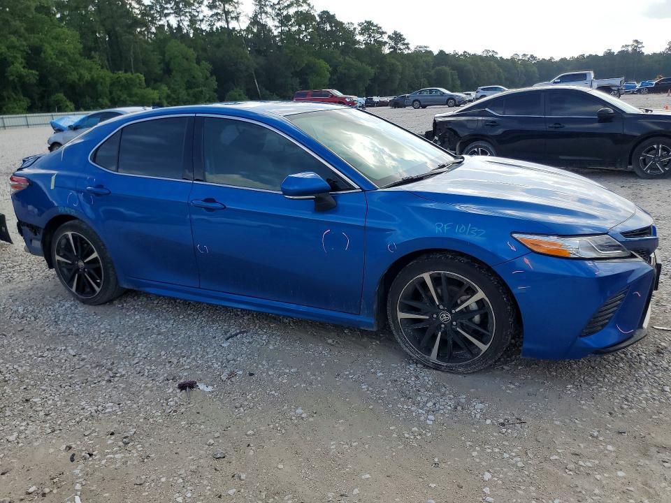 58011246 :رقم المزاد ، 4T1K61AKXLU394693 vin ، 2020 Toyota Camry مزاد بيع