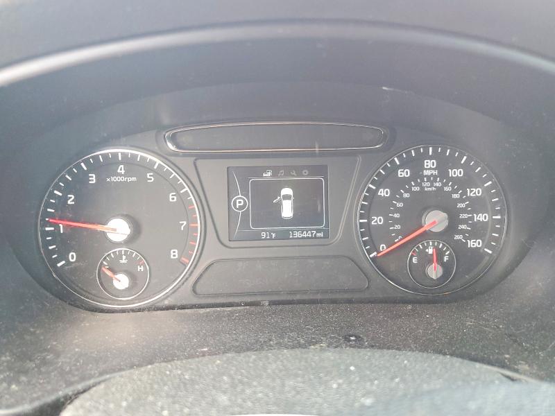 56304246 :رقم المزاد ، 5XYPGDA56HG192722 vin ، 2017 Kia Sorento مزاد بيع