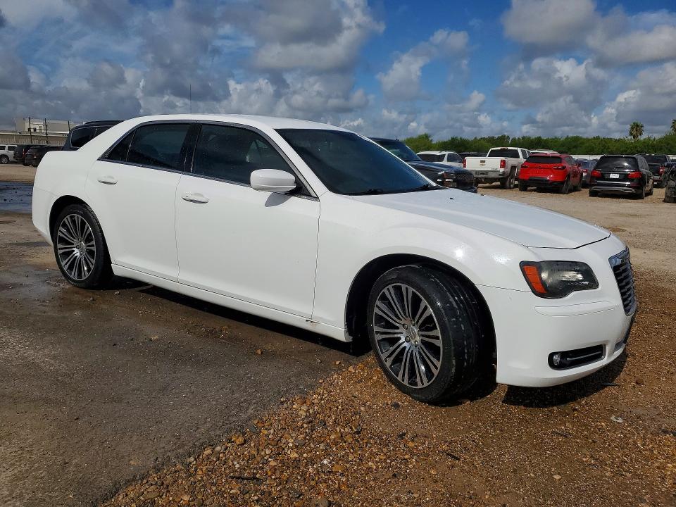 Продаж на аукціоні авто 2013 Chrysler 300, vin: 2C3CCABG1DH643855, номер лоту: 56285496