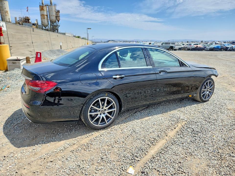 58365306 :رقم المزاد ، W1KZF8DB0PB188085 vin ، 2023 Mercedes-benz E مزاد بيع