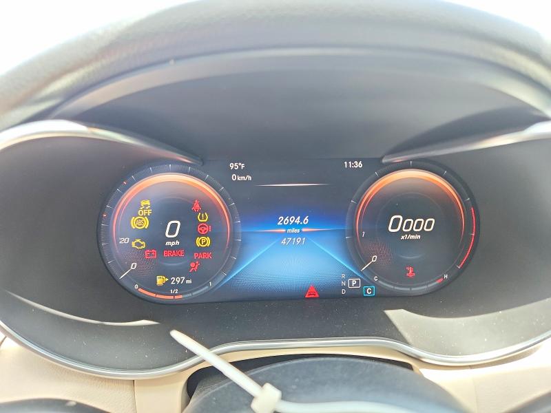 57464696 :رقم المزاد ، W1KWF8DB8MR638118 vin ، 2021 Mercedes-benz C مزاد بيع