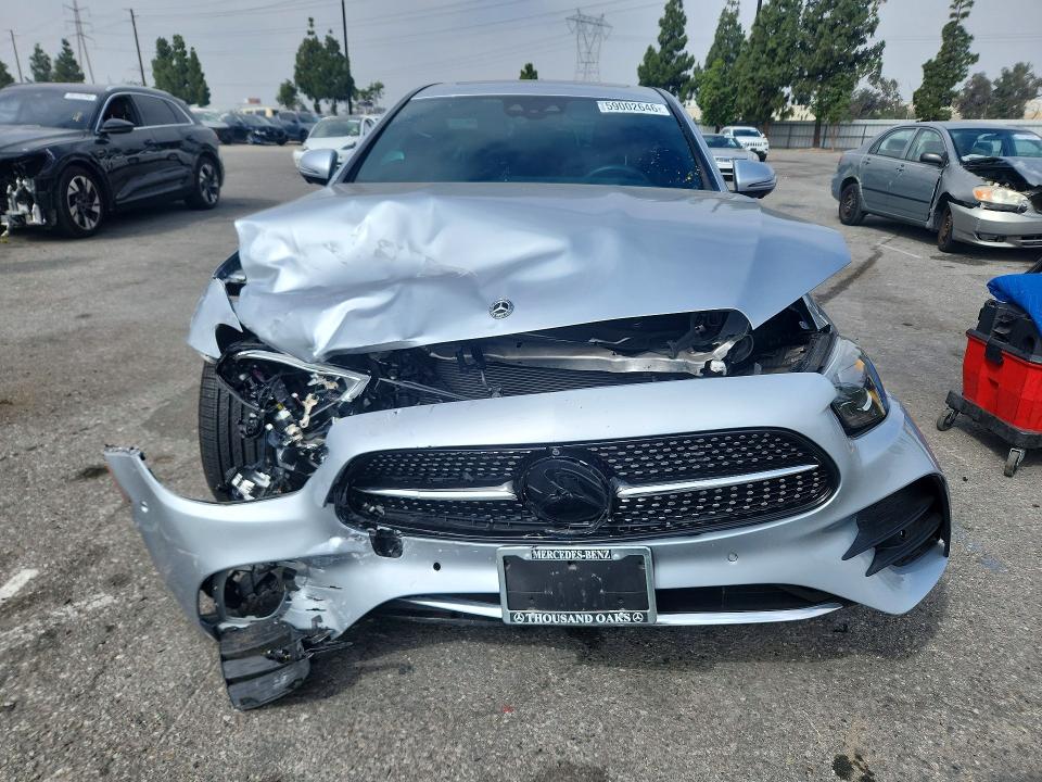 Продажа на аукционе авто 2021 Mercedes-benz E, vin: W1KZF8DB9MA947074, номер лота: 59002646