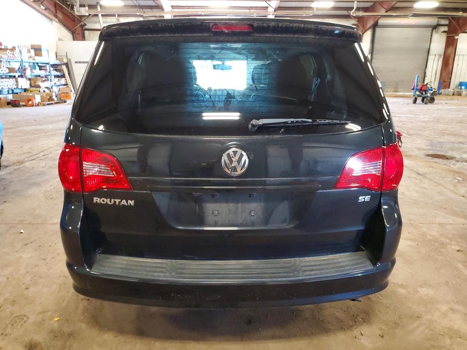 2013 Volkswagen Routan მანქანა იყიდება აუქციონზე, vin: 2C4RVABG6DR724733, აუქციონის ნომერი: 58068586