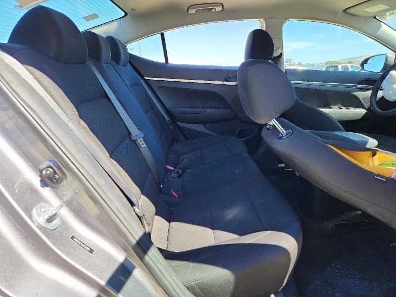 56890436 :رقم المزاد ، 5NPD74LF3LH522889 vin ، 2020 Hyundai Elantra مزاد بيع
