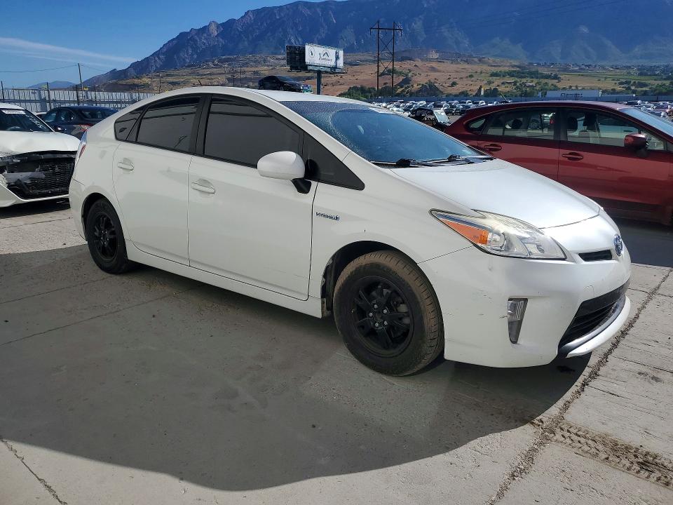 54902036 :رقم المزاد ، JTDKN3DUXF0425257 vin ، 2015 Toyota Prius مزاد بيع