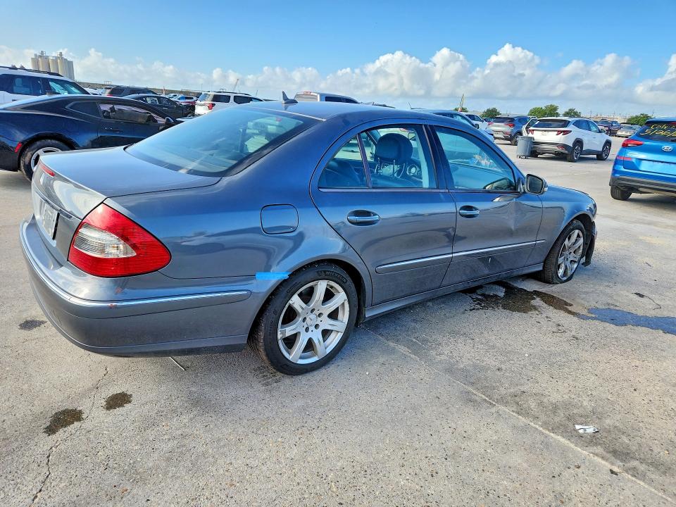 Продажа на аукционе авто 2007 Mercedes-benz E, vin: WDBUF56X77A988365, номер лота: 55941566
