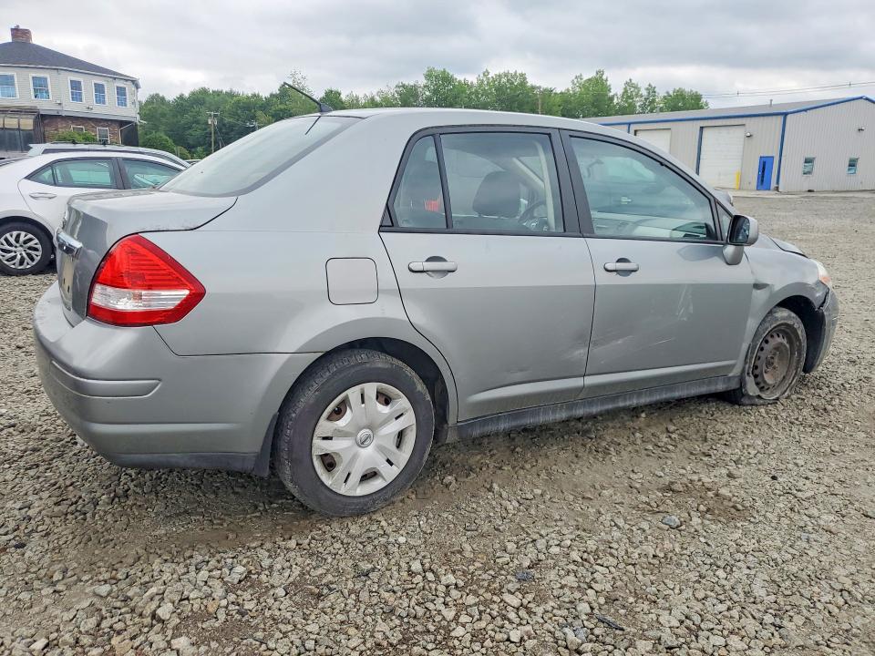 58233536 :رقم المزاد ، 3N1BC1AP6BL397580 vin ، 2011 Nissan Versa مزاد بيع