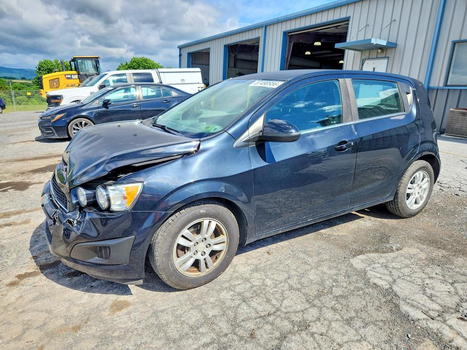 57490956 :رقم المزاد ، 1G1JC6SB1G4149753 vin ، 2016 Chevrolet Sonic مزاد بيع