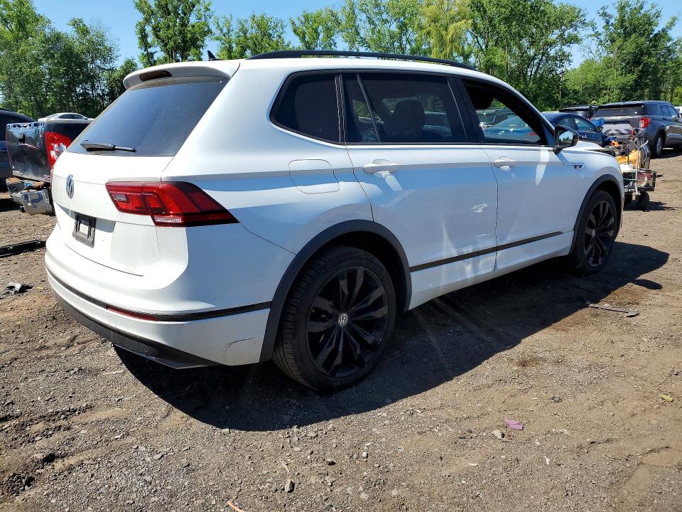 2021 Volkswagen Tiguan მანქანა იყიდება აუქციონზე, vin: 3VV3B7AX1MM120034, აუქციონის ნომერი: 56137636
