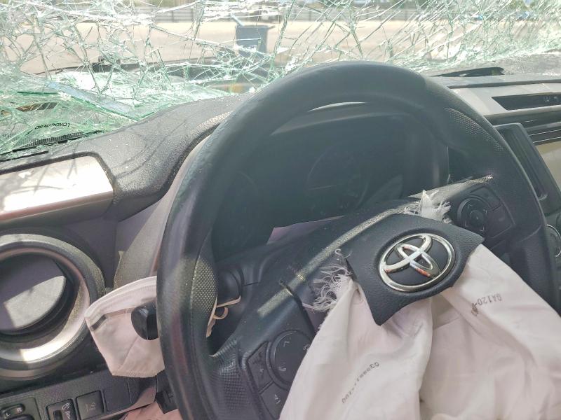 57478146 :رقم المزاد ، JTMZFREV2JJ196162 vin ، 2018 Toyota Rav4 مزاد بيع