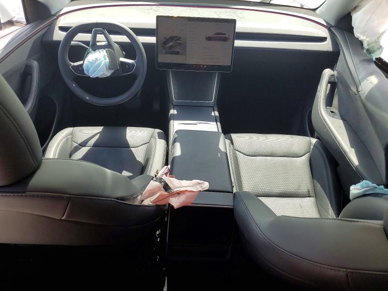 58969646 :رقم المزاد ، 7SAYGDEE5TA414097 vin ، 2026 Tesla Model Y مزاد بيع