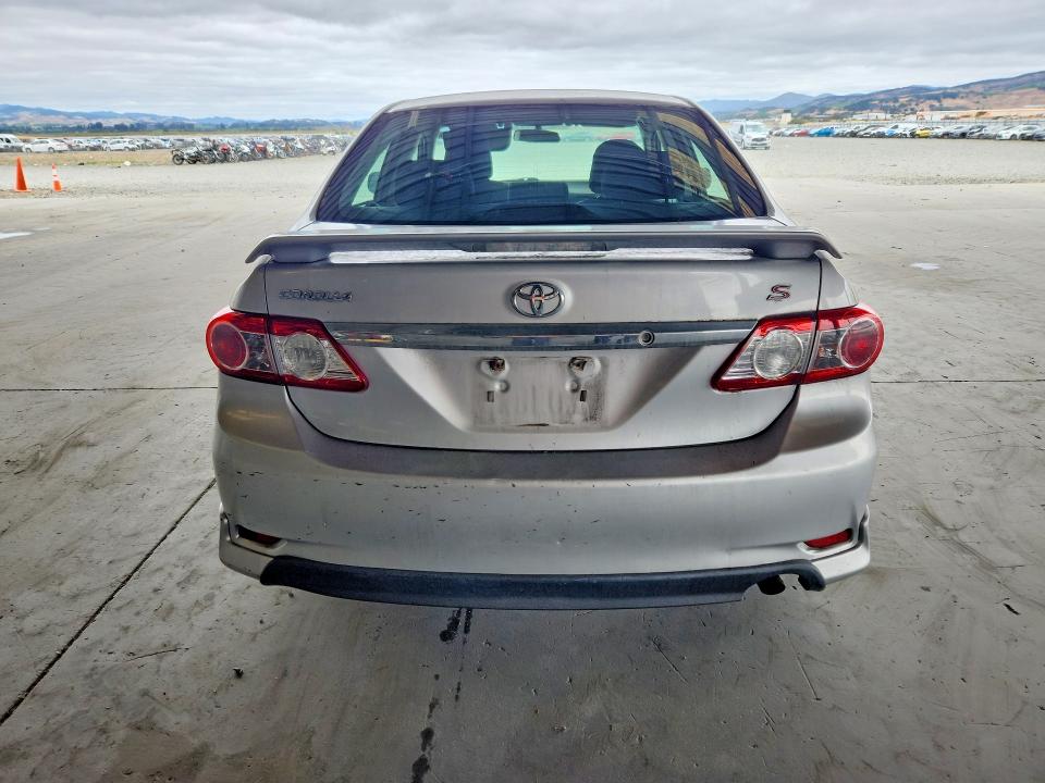 Продаж на аукціоні авто 2013 Toyota Corolla, vin: 5YFBU4EE9DP112056, номер лоту: 58301736