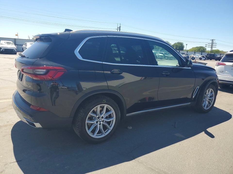 57433206 :رقم المزاد ، 5UXCR6C51KLL04161 vin ، 2019 Bmw X5 مزاد بيع