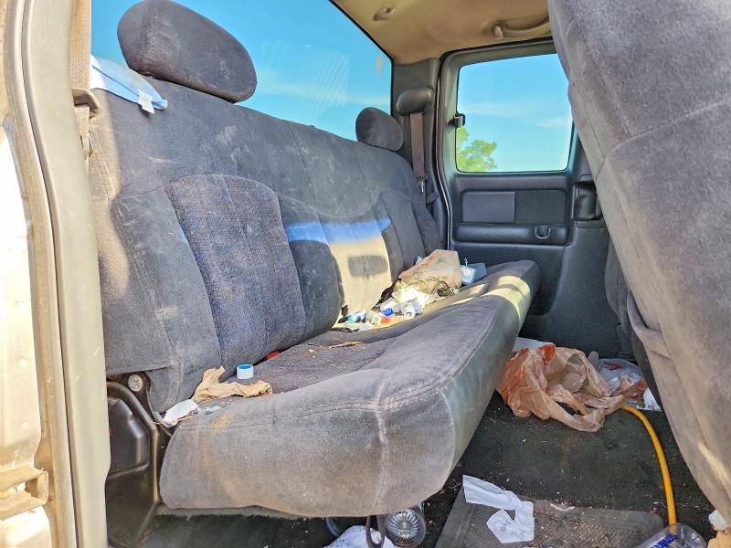 Продажа на аукционе авто 2001 Chevrolet Silverado, vin: 2GCEC19T411236155, номер лота: 56028816