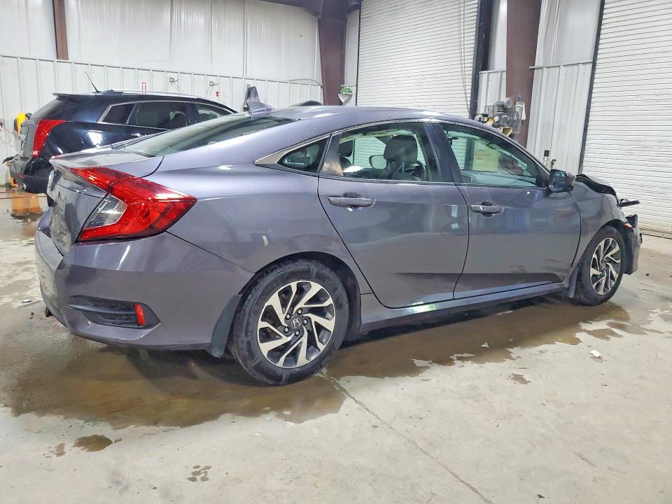 Aukcja sprzedaży 2018 Honda Civic, vin: 2HGFC2F72JH583526, numer aukcji: 56407456