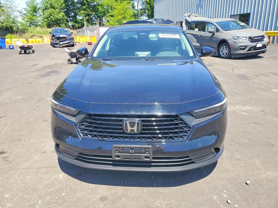 2025 Honda Accord მანქანა იყიდება აუქციონზე, vin: 1HGCY1F44SA033538, აუქციონის ნომერი: 55443946