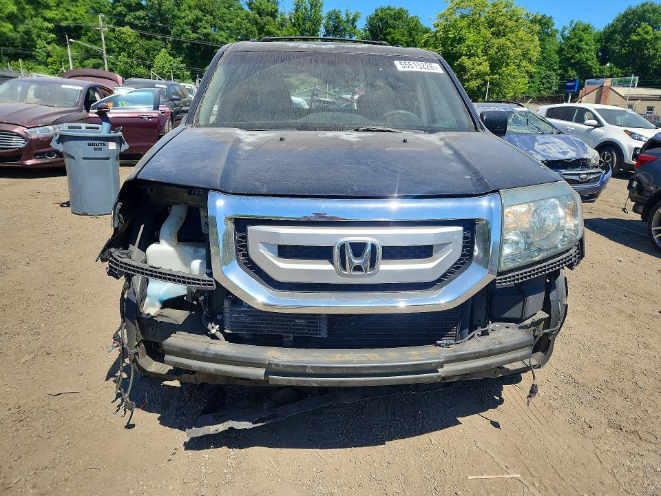 55515226 :رقم المزاد ، 5FNYF4H72BB021785 vin ، 2011 Honda Pilot مزاد بيع