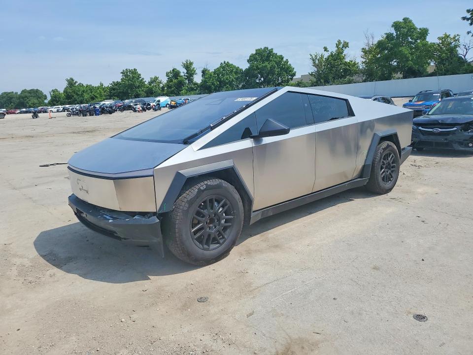 57491176 :رقم المزاد ، 7G2CEHED0SA072551 vin ، 2025 Tesla Cybertruck مزاد بيع