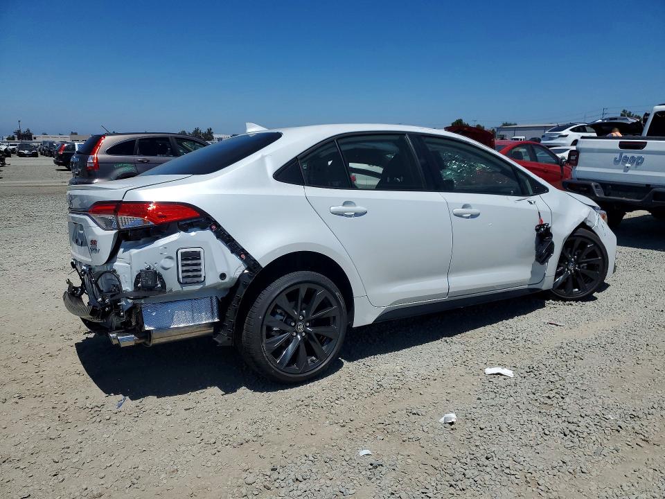 58317926 :رقم المزاد ، JTDBCMFE0T3152468 vin ، 2026 Toyota Corolla Hybrid مزاد بيع