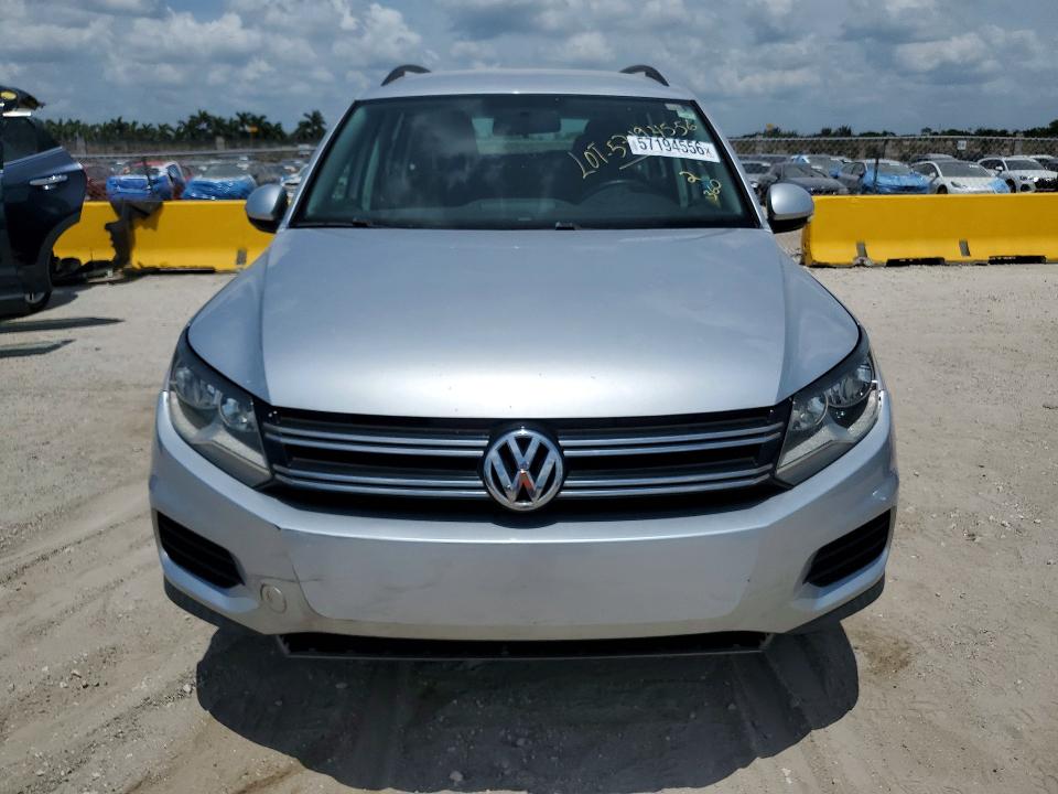 Продажа на аукционе авто 2017 Volkswagen Tiguan, vin: WVGAV7AX0HK045025, номер лота: 57194556