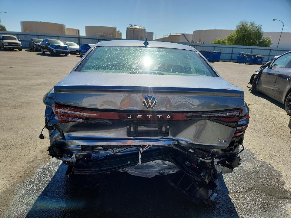 56525256 :رقم المزاد ، 3VW7X7BU2SM052388 vin ، 2025 Volkswagen Jetta مزاد بيع