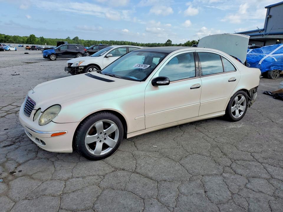 2004 Mercedes-benz E მანქანა იყიდება აუქციონზე, vin: WDBUF70J94A462220, აუქციონის ნომერი: 57829786