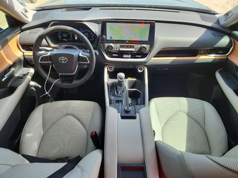 2026 Toyota Grand Highlander მანქანა იყიდება აუქციონზე, vin: 5TDAAAB56TS120824, აუქციონის ნომერი: 55843506