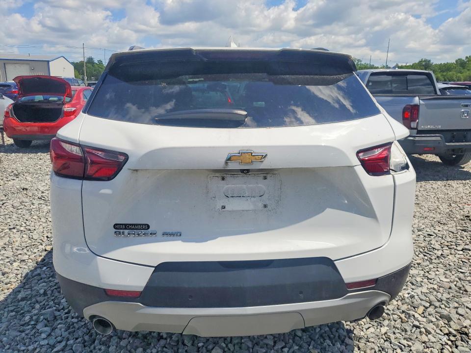 Продажа на аукционе авто 2021 Chevrolet Blazer, vin: 3GNKBHRS8MS566693, номер лота: 55496246