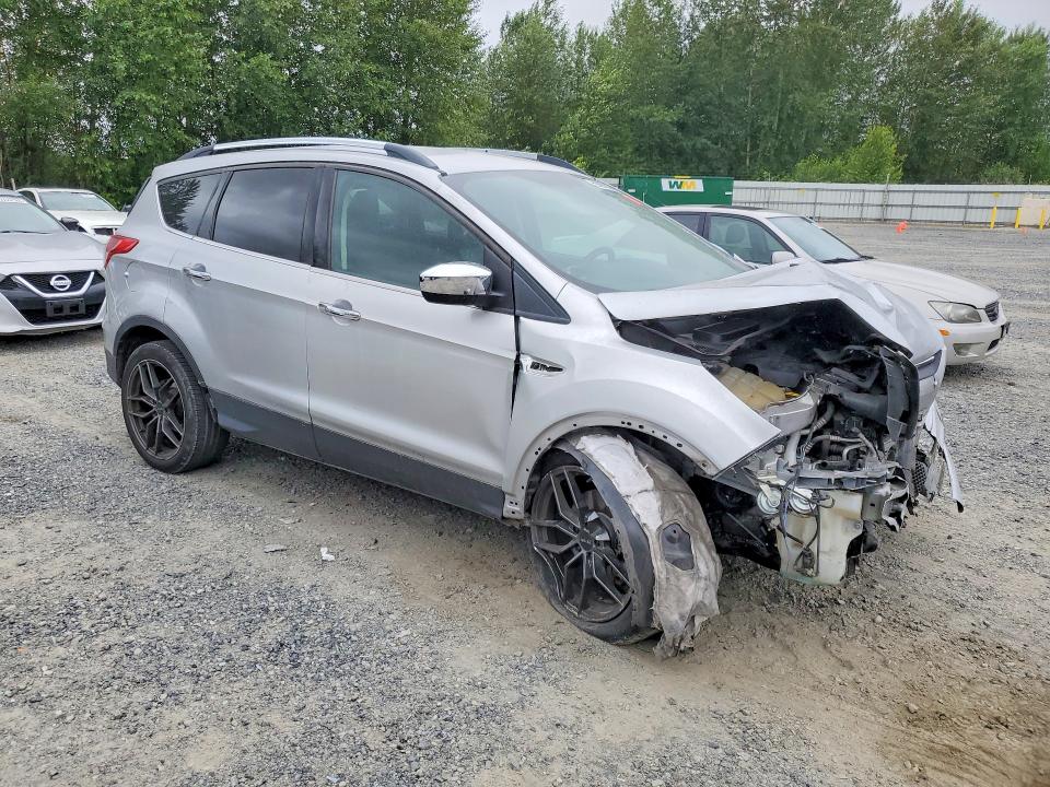 2014 Ford Escape მანქანა იყიდება აუქციონზე, vin: 1FMCU0G96EUD32123, აუქციონის ნომერი: 59291096