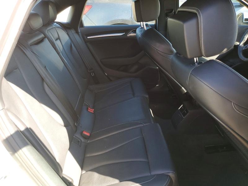 56449076 :رقم المزاد ، WAUBEGFF3LA100233 vin ، 2020 Audi A3 مزاد بيع