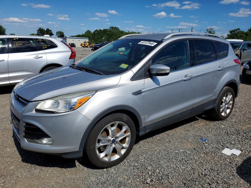 2014 Ford Escape მანქანა იყიდება აუქციონზე, vin: 1FMCU0J99EUD67182, აუქციონის ნომერი: 58107946