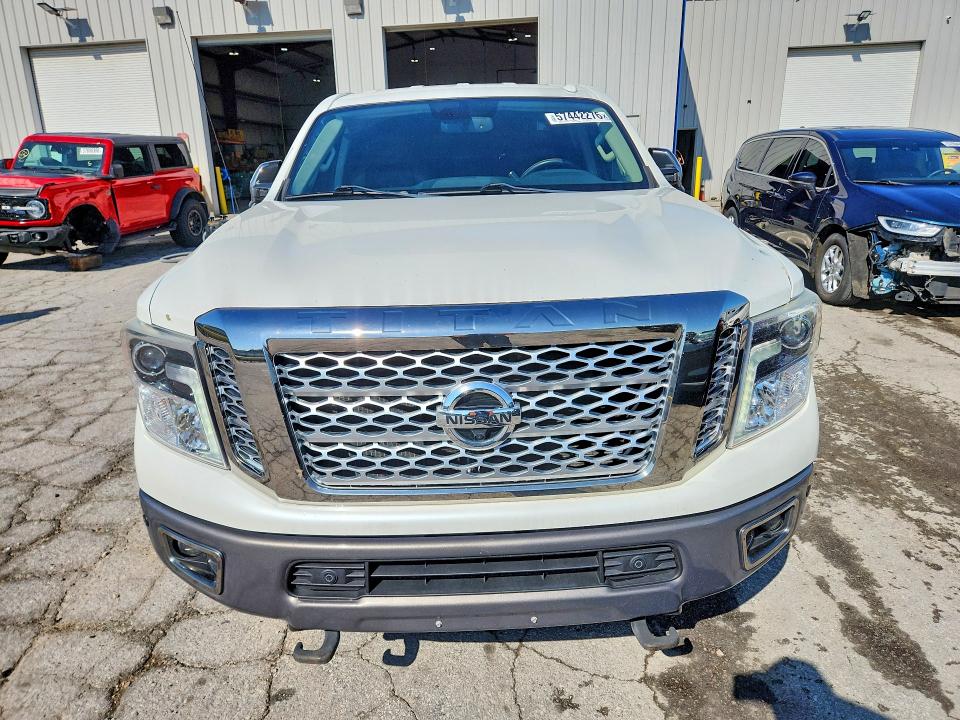 Продажа на аукционе авто 2017 Nissan Titan Xd, vin: 1N6AA1F42HN551012, номер лота: 57442276