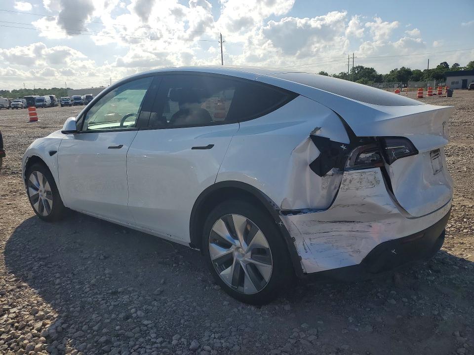 55132446 :رقم المزاد ، 7SAYGDEE0PA077165 vin ، 2023 Tesla Model Y مزاد بيع