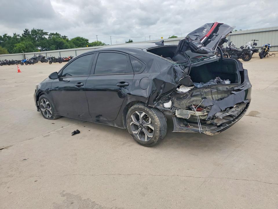 2021 Kia Forte მანქანა იყიდება აუქციონზე, vin: 3KPF24AD0ME310076, აუქციონის ნომერი: 56185346