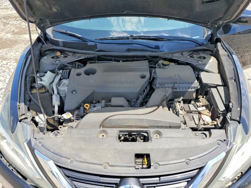 2017 Nissan Altima მანქანა იყიდება აუქციონზე, vin: 1N4AL3AP8HN345452, აუქციონის ნომერი: 56447006