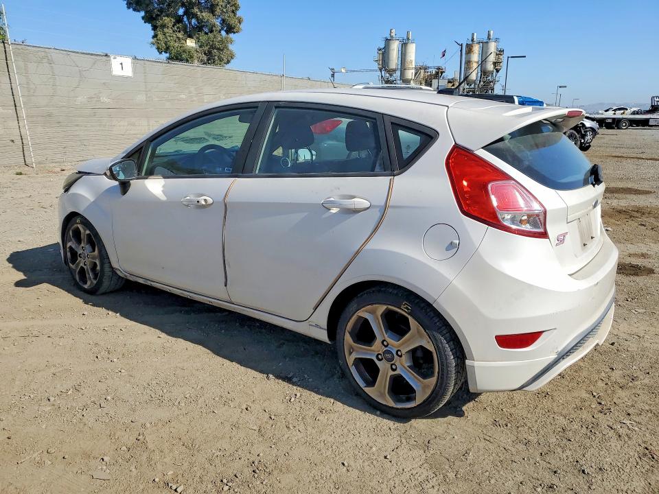 2016 Ford Fiesta მანქანა იყიდება აუქციონზე, vin: 3FADP4GX2GM130740, აუქციონის ნომერი: 57055756