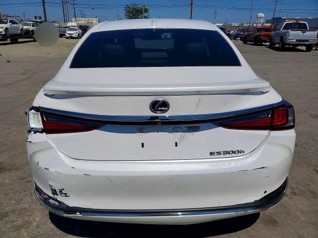 Продажа на аукционе авто 2021 Lexus Es 300h, vin: 58ACA1C17MU003355, номер лота: 57927296