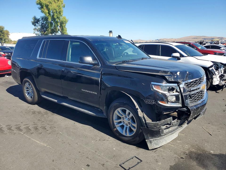 56606836 :رقم المزاد ، 1GNSCGKC0KR348676 vin ، 2019 Chevrolet Suburban مزاد بيع