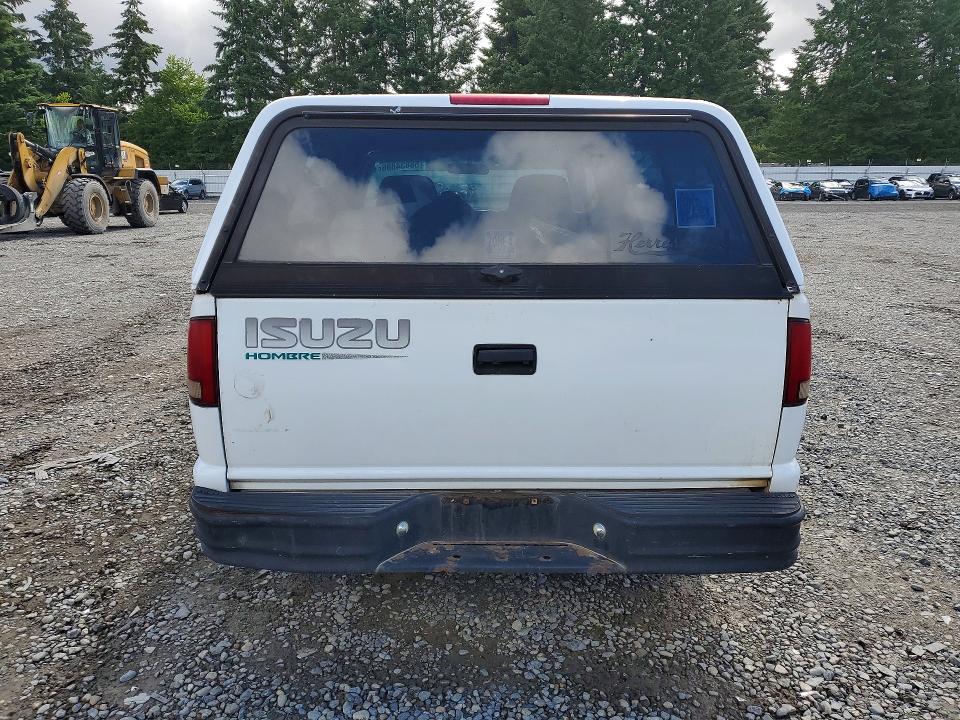 56834886 :رقم المزاد ، 1GGCS1448W8660435 vin ، 1998 Isuzu Hombre مزاد بيع