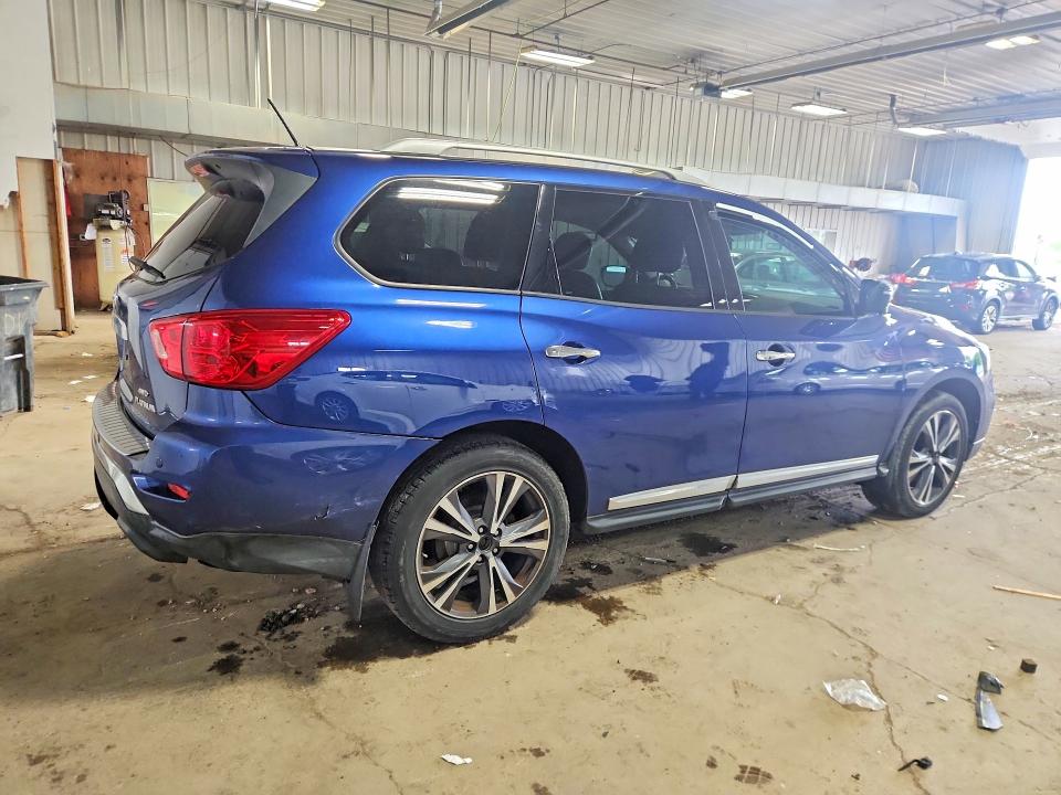 2017 Nissan Pathfinder მანქანა იყიდება აუქციონზე, vin: 5N1DR2MMXHC683928, აუქციონის ნომერი: 58599636