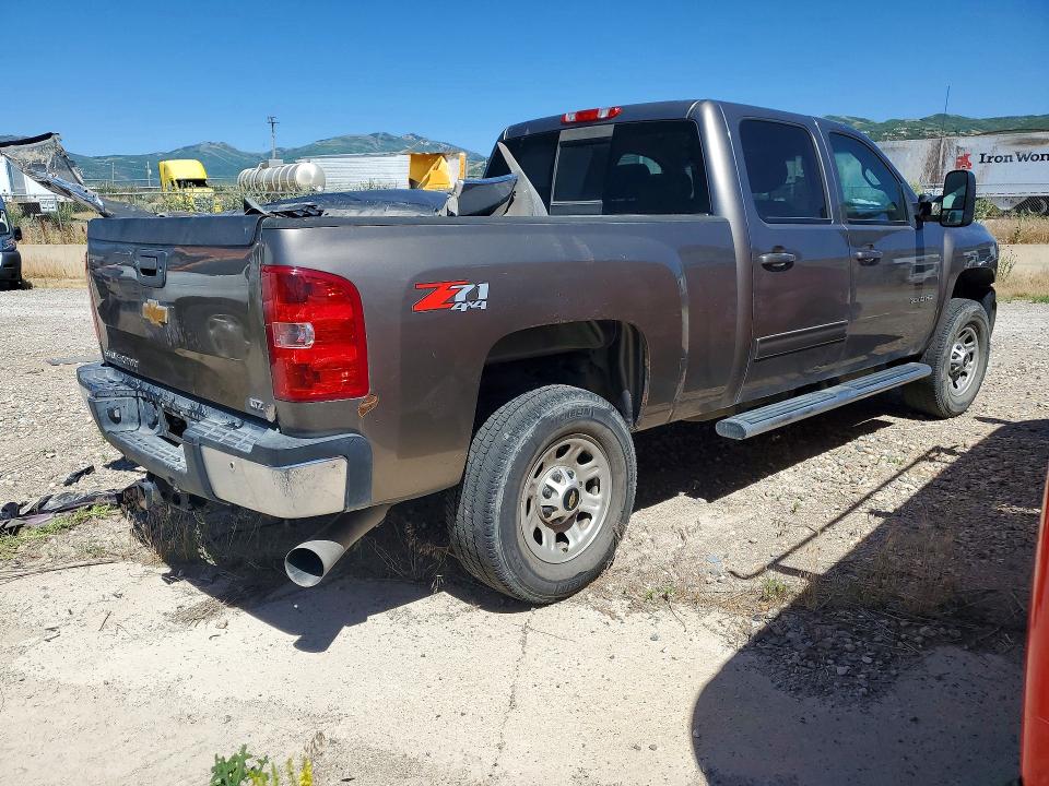 2014 Chevrolet Silverado მანქანა იყიდება აუქციონზე, vin: 1GC4K1E80EF116593, აუქციონის ნომერი: 55200316