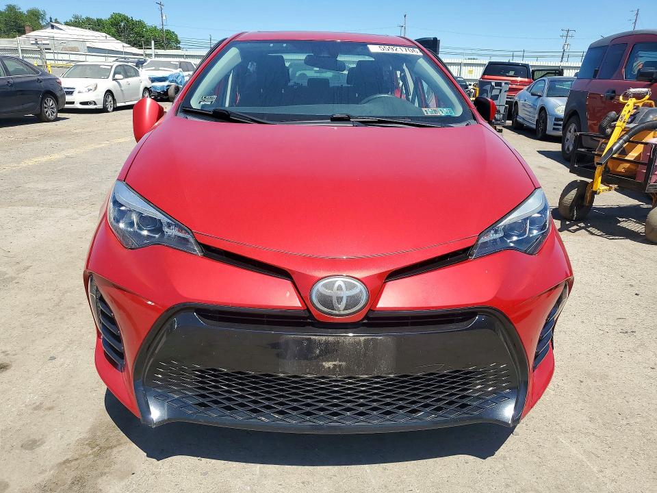 55921706 :رقم المزاد ، 2T1BURHE4HC910446 vin ، 2017 Toyota Corolla مزاد بيع