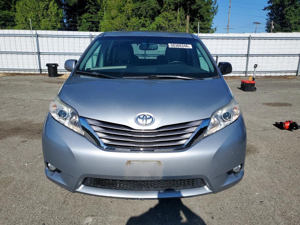 2015 Toyota Sienna მანქანა იყიდება აუქციონზე, vin: 5TDYK3DC7FS632809, აუქციონის ნომერი: 58368346