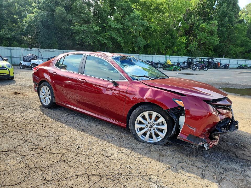 Aukcja sprzedaży 2018 Toyota Camry, vin: 4T1B11HK7JU521630, numer aukcji: 57626056