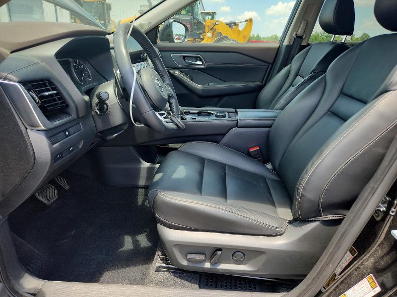 56024166 :رقم المزاد ، 5N1AT3CB1MC792654 vin ، 2021 Nissan Rogue مزاد بيع